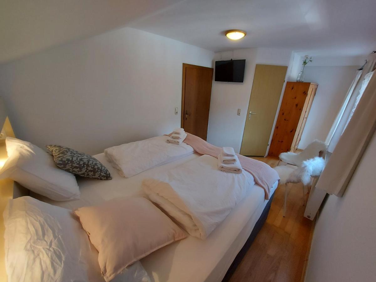 Zum Schneider Bed & Breakfast Finkenberg Ngoại thất bức ảnh
