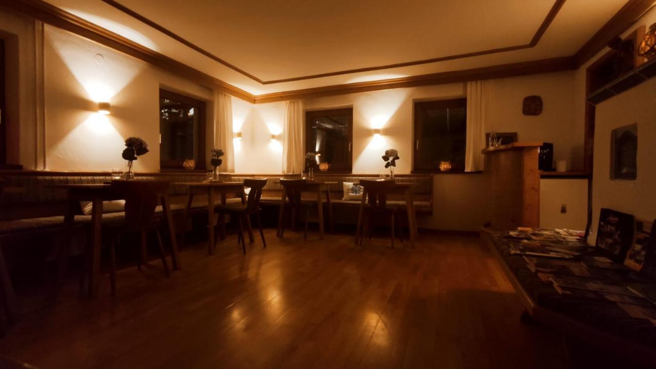 Zum Schneider Bed & Breakfast Finkenberg Ngoại thất bức ảnh