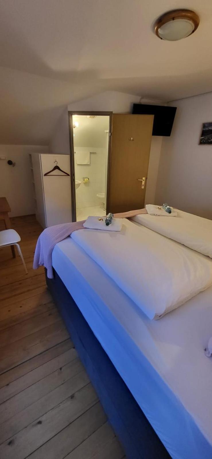 Zum Schneider Bed & Breakfast Finkenberg Ngoại thất bức ảnh