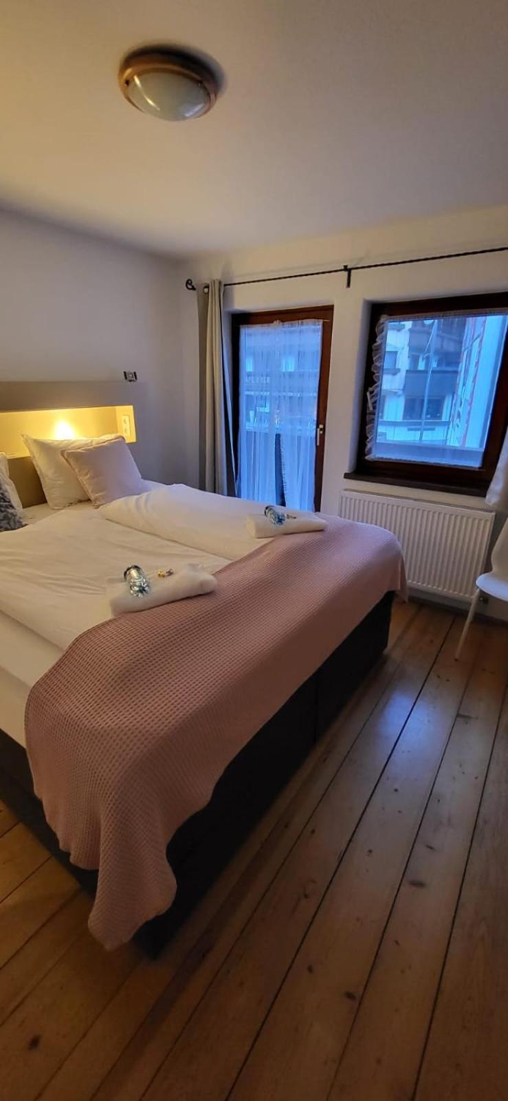 Zum Schneider Bed & Breakfast Finkenberg Ngoại thất bức ảnh
